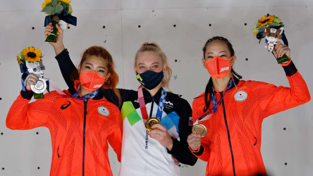 climbing-medalists-tokyo-olympics-lead