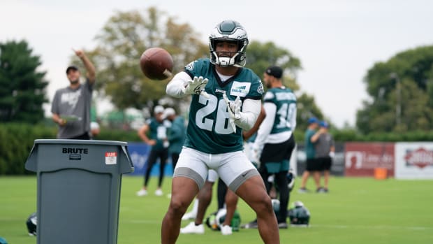 Eagles RB Miles Sanders needs to get more consistent in the pass game