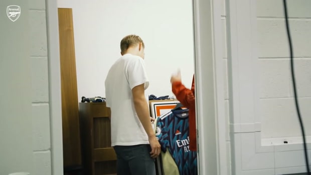 Behind the scenes as Ødegaard and Ramsdale sign for Arsenal