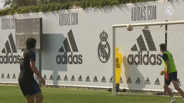 The best goals of the week in training sessions