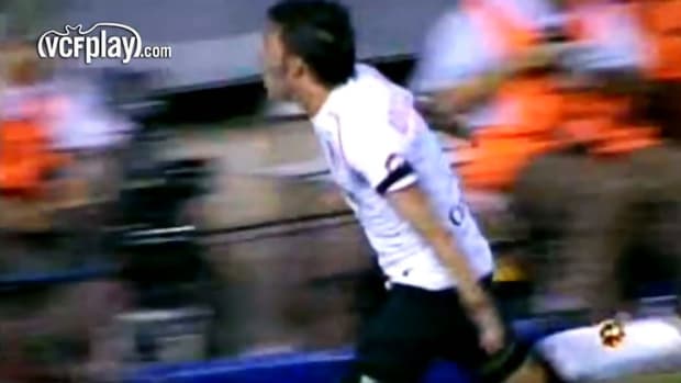 Villa, Mata and Silva scoring against Real Madrid at Mestalla