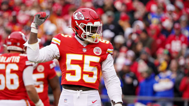 Nov 27, 2022; Kansas City, Missouri, USA; Kansas City Chiefs defensive end Frank Clark (55) celebrates after a play against the Los Angeles Rams during the first half at GEHA Field at Arrowhead Stadium. Mandatory Credit: Denny Medley-USA TODAY Sports
