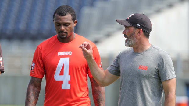 Browns quarterback Deshaun Watson talks with head coach Kevin Stefanski after minicamp on Wednesday, June 15, 2022 in Canton. Browns Hof 4