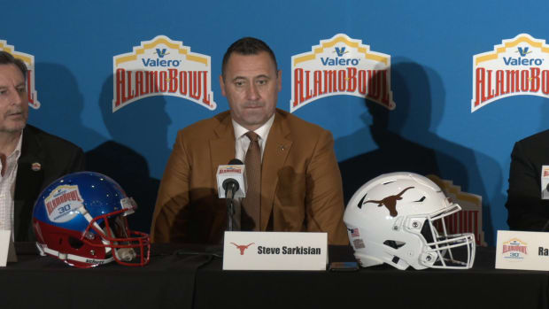 Steve Sarkisian sat with Kalen DeBoer for Alamo Bowl questions.