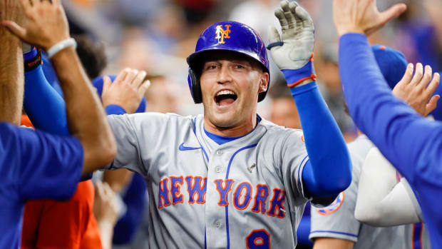 Mets’ Brandon Nimmo celebrates after hitting a home run.