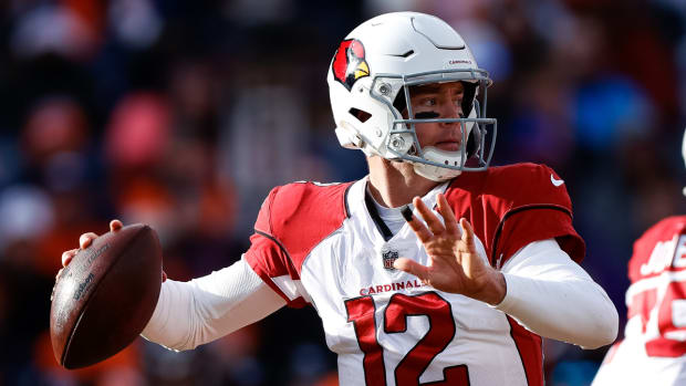 Cardinals backup quarterback Colt McCoy throws a pass vs. the Broncos.