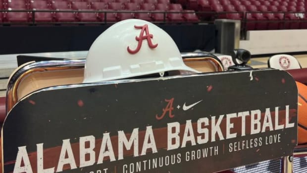 Alabama basketball logo, hardhat