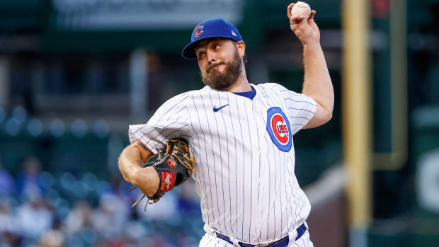 Former Cubs lefthander Wade Miley pitches against the Reds during the first inning at Wrigley Field on Sept. 6, 2022.