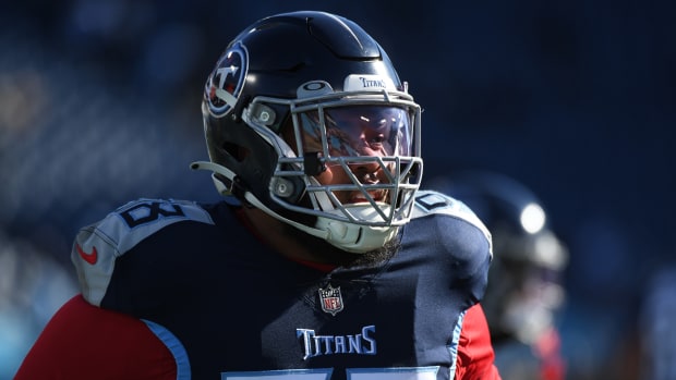 Tennessee Titans defensive tackle Jeffery Simmons (98) warms up before the game against the Houston Texans at Nissan Stadium.