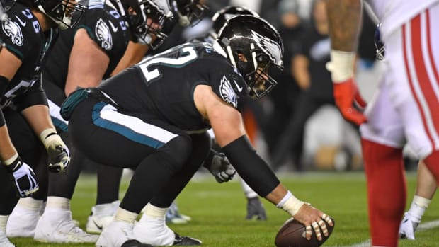 Eagles offensive line led by Jason Kelce
