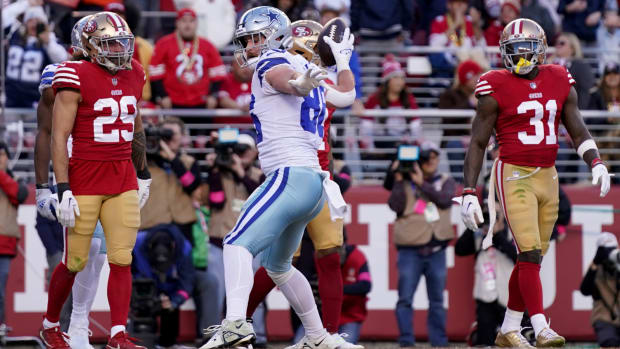 Jan 22, 2023; Santa Clara, California, USA; Dallas Cowboys tight end Dalton Schultz (86) reacts after scoring a touchdown during the second quarter of a NFC divisional round game against the San Francisco 49ers at Levi’s Stadium.