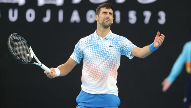 Djokovic a lo grande, está en semifinales de Australia y va tras récord de Nadal