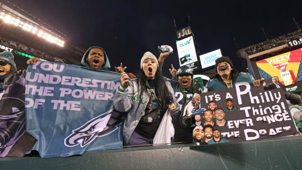 Eagles fans celebrrate another trip to the Super Bowl