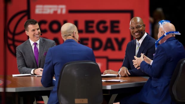 Rece Davis, LaPhonso Ellis and Seth Greenberg and Jay Bilas speak during ESPN's 'College GameDay' broadcast ahead of No. 4 Tennessee's basketball game against No. 10 Texas at Thompson-Boling Arena in Knoxville, Tenn., on Saturday, Jan. 28, 2023. Kns Ut Basketball College Gameday