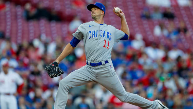 Apr 3, 2023; Cincinnati, Ohio, USA; Chicago Cubs starting pitcher Drew Smyly (11) pitches against the Cincinnati Reds in the first inning at Great American Ball Park. Mandatory Credit: Katie Stratman-USA TODAY Sports