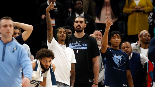 NBA Rumors: Grizzlies' Steven Adams 'Likely' out for 2023 Playoffs
