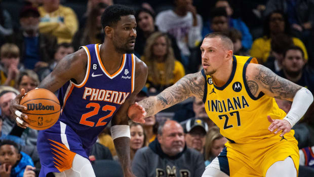 Daniel Theis Indiana Pacers Phoenix Suns