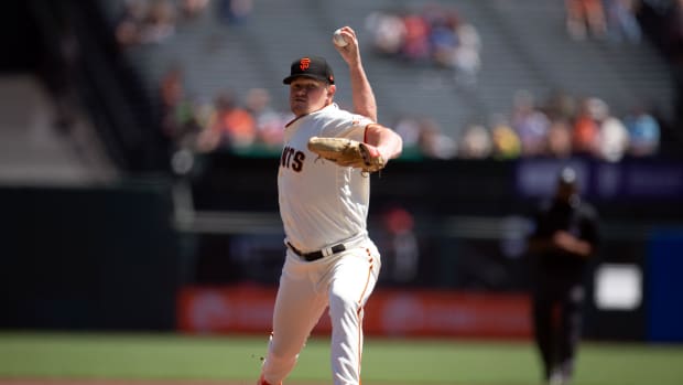SF Giants starting pitcher Logan Webb delivers a pitch against the St. Louis Cardinals on April 27, 2023.