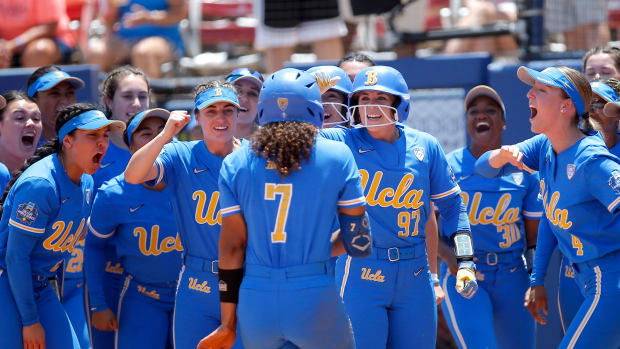 Holly Azevedo Tosses No-Hitter, UCLA Softball Blows Out CSUN To