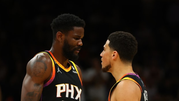 Five Free Agents Phoenix Suns Should Target - Sports Illustrated Inside The  Suns News, Analysis and More