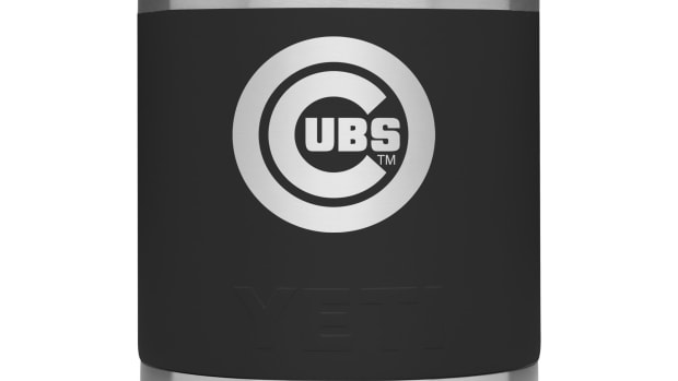 MLB-Drinkware-Dealer-Images-10oz-Lowball-BLACK-Chicago-Cubs-2400x2400-200080