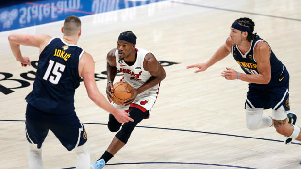 Jimmy Butler drives to the basket in Game 2 of the Finals.