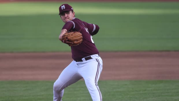 Mississippi St. Bulldogs pitcher Will Bednar pitches in the fourth inning against the Vanderbilt Commodores at TD Ameritrade Park. (2021)