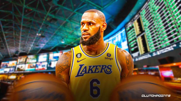 LeBron-James-Lakers-Thunder-Kareem-Abdul-Jabbar-2