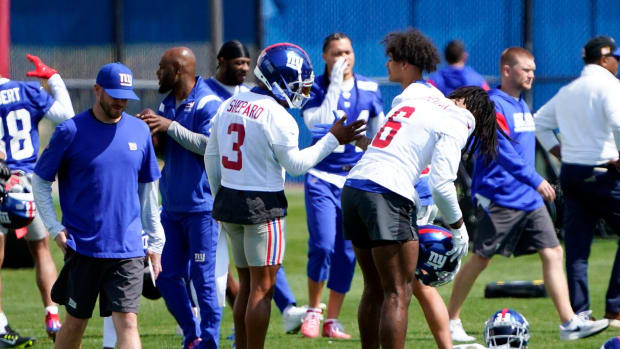 New York Giants wide receiver Sterling Shepard (3) shakes hands with rookie wide receiver Jalin Hyatt during the organized team activities (OTA's) at the Giants training center on Wednesday, May 31, 2023, in East Rutherford.