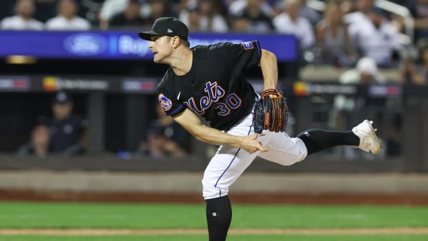 Mets' David Robertson Was Told Hands Too Sticky