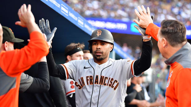 Giants Deliver Historic Shutout of Dodgers Not Seen in 125 Years