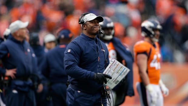 Denver Broncos head coach Vance Joseph reacts in the fourth quarter against the Los Angeles Rams at Broncos Stadium at Mile High.