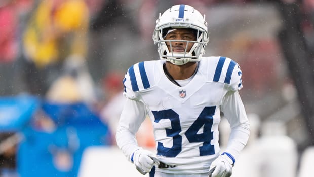 Colts cornerback Isaiah Rodgers (34) before the game against the 49ers at Levi’s Stadium.