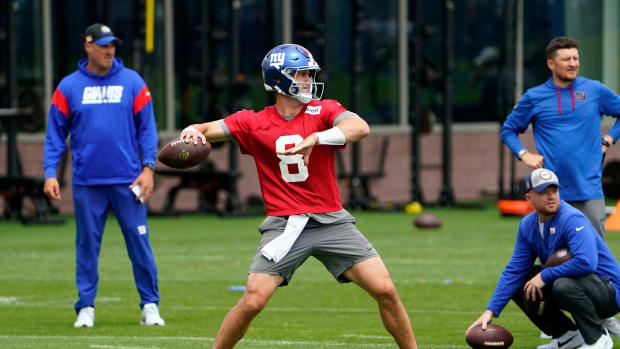 New York Giants quarterback Daniel Jones (8) throws during day two of mandatory minicamp at the Giants training center on Wednesday, June 14, 2023, in East Rutherford.