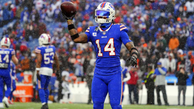 Jan 22, 2023; Orchard Park, New York, USA; Buffalo Bills wide receiver Stefon Diggs (14) during warmups before an AFC divisional round game between the Buffalo Bills and the Cincinnati Bengals at Highmark Stadium.