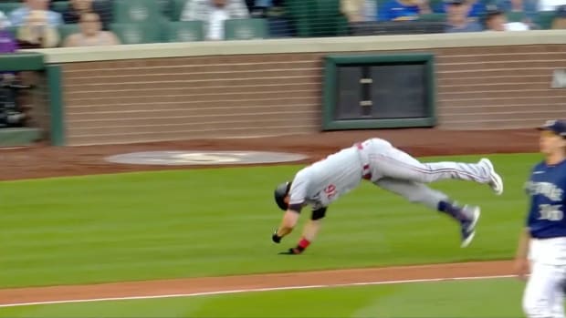 Max Kepler trips and falls