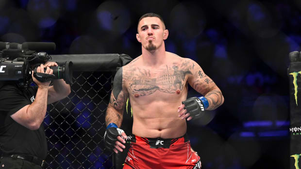 Tom Aspinall Makes Long-Awaited UFC Return, But Will His Knee Hold Up?