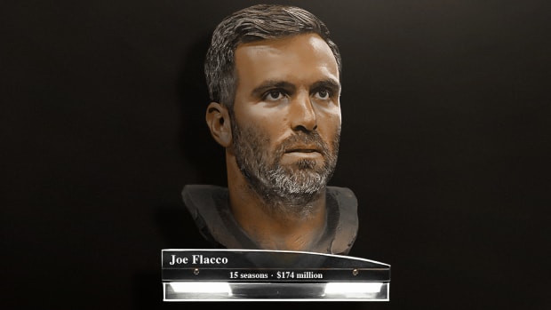 An illustration of a Joe Flacco Hall of Fame bust