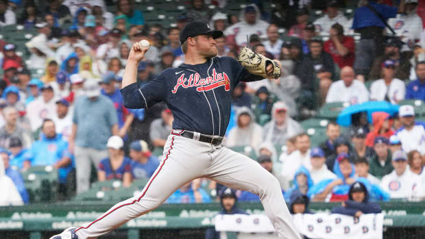 Aug 5, 2023; Chicago, Illinois, USA; Atlanta Braves starting pitcher Bryce Elder (55) throws the ball against the Chicago Cubs during the first inning at Wrigley Field.