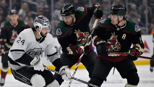 The Coyotes and Kings compete against each other in Feb. 2023.