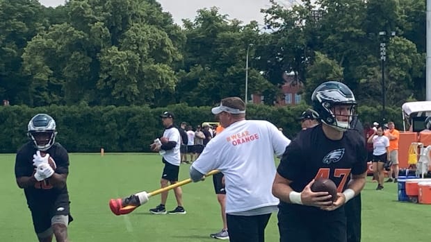 Eagles go through ball security drills during an OTA practice on June 3, 2022