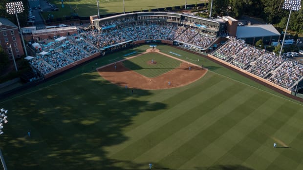 Arkansas and North Carolina will meet at Boshamer Stadium in Chapel Hill this weekend.