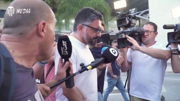 Behind the scenes: Gattuso arrives at Valencia