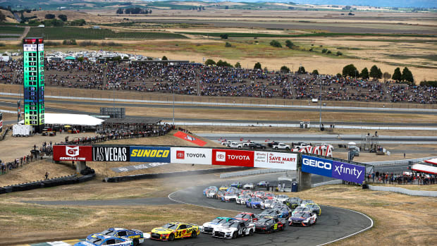 Kyle Larson leads the field to the green flag to start Sunday's Toyota/Save Mart 350 at Sonoma Raceway. (Photo by Sean Gardner/Getty Images)