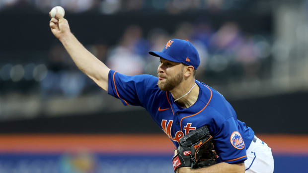 New York Mets starter Tylor Megill exits outing with apparent injury.