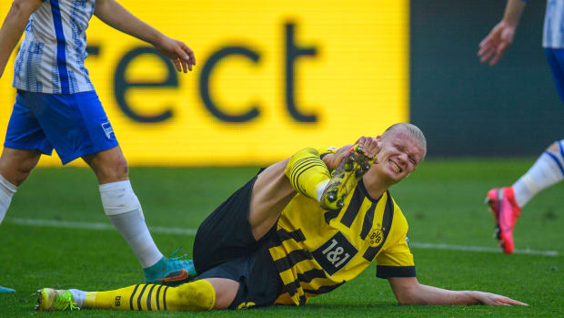 Erling Haaland pictured grimacing during Dortmund's game with Hertha Berlin in May 2022