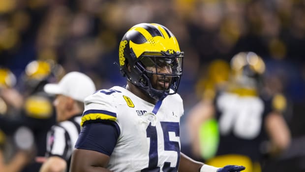 Dec 4, 2021; Indianapolis, IN, USA; Michigan Wolverines defensive lineman Christopher Hinton (15) against the Iowa Hawkeyes in the Big Ten Conference championship game at Lucas Oil Stadium.