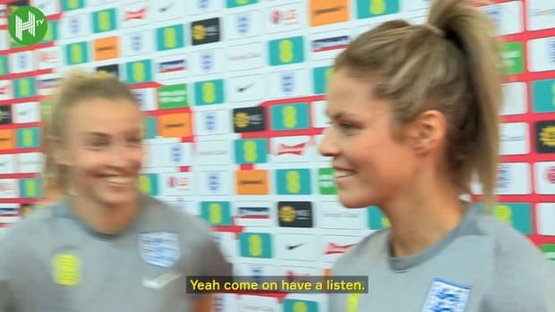 Rachel Daly hails England's captain Leah Williamson