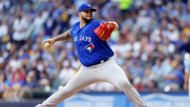 Jun 24, 2022; Milwaukee, Wisconsin, USA; Toronto Blue Jays pitcher Alek Manoah (6) throws a pitch during the first inning against the Milwaukee Brewers at American Family Field.