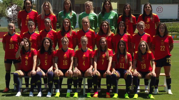Spain Women’s Euro 2022 team photo